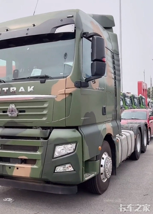 8气囊汕德卡g7这个迷彩外观太酷了