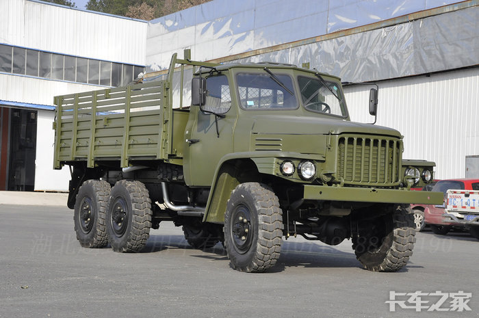 永不退缩的战士尖头六6驱东风eq2082越野卡车240军