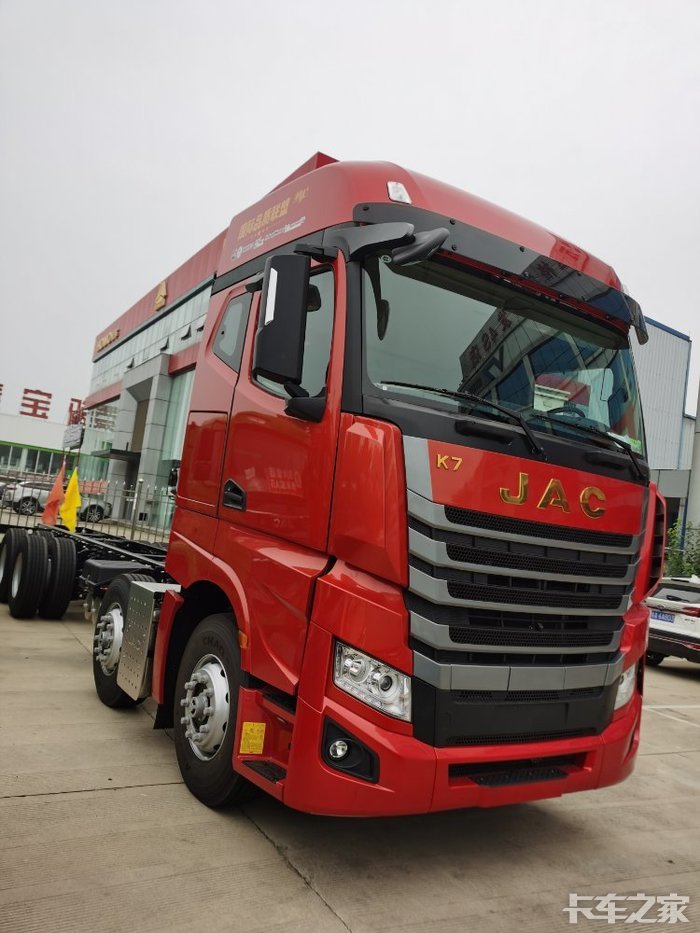 江淮跨越k7国六96米载货车