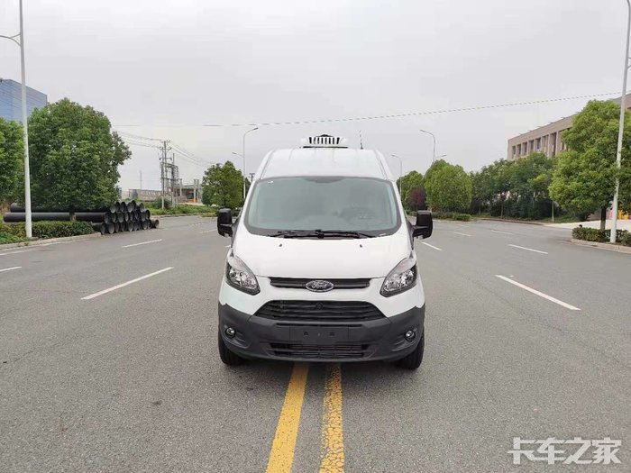 国六福特新全顺冷藏车