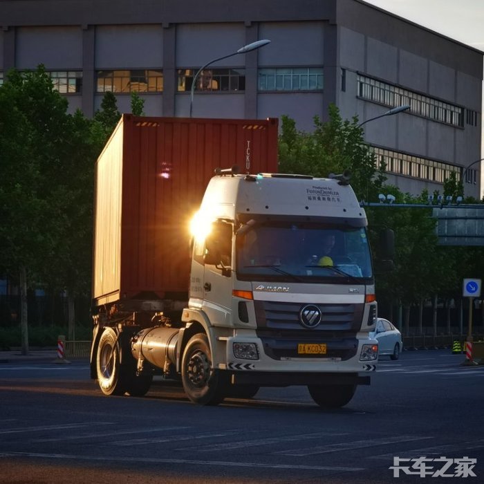 接上帖921南六环卡车随拍