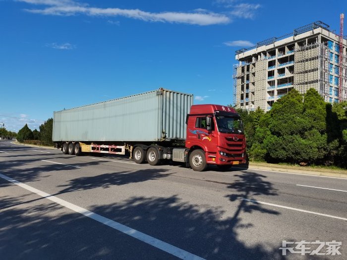 接上帖921南六环卡车随拍