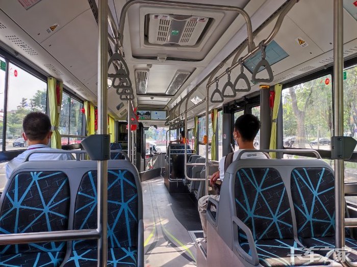 拥抱大湾区-广州新车宇通黑金刚介绍