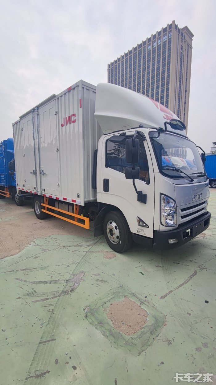 请问这款国六江铃凯运122马力有人买了没