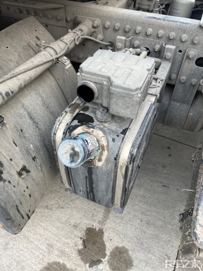 更换一下尿素滤芯环保不环保的也要生活