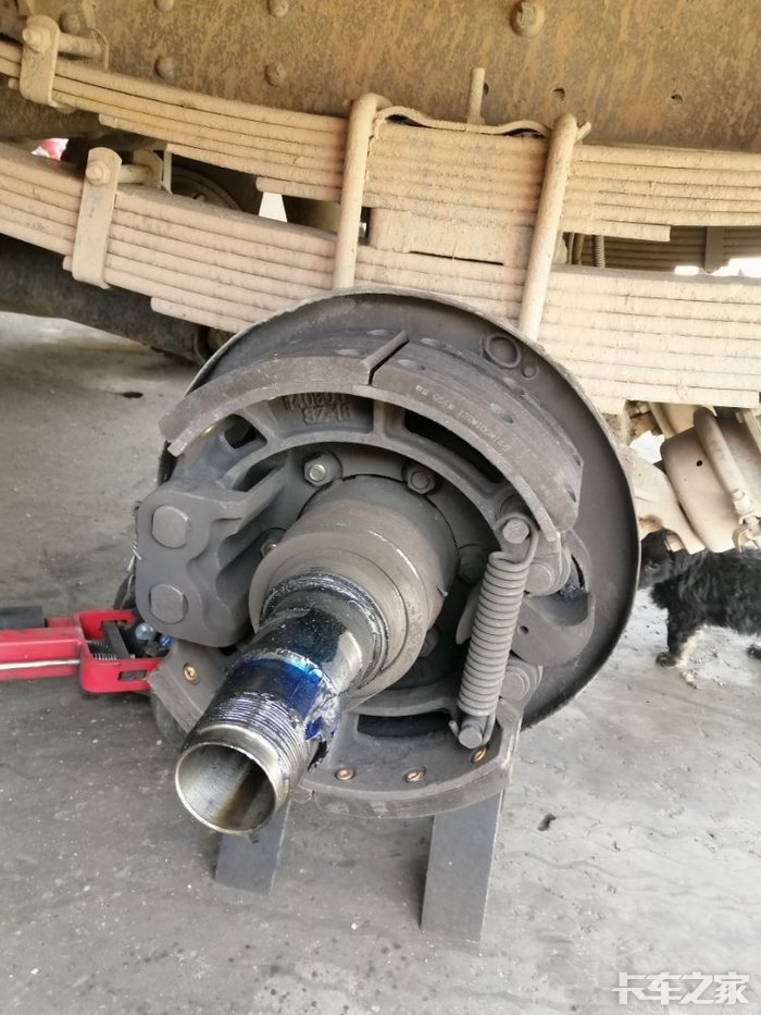 四轮保养的一下检查轴承