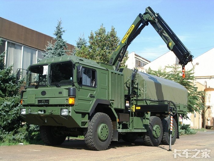 拉巴h18军用卡车匈牙利版曼恩hx58