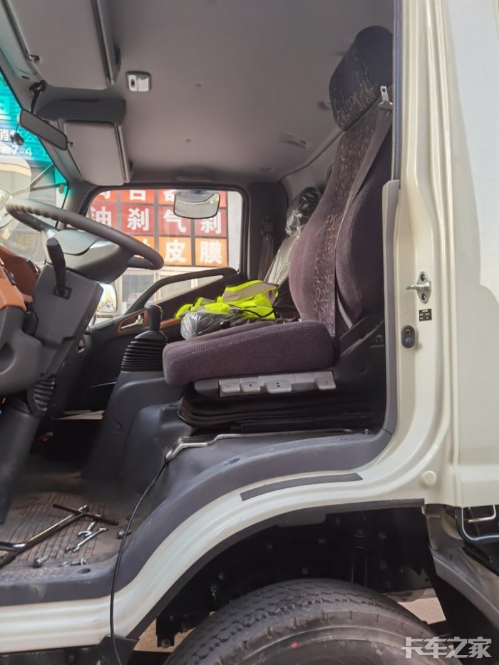 格拉默903二手座椅部分车型配安装支