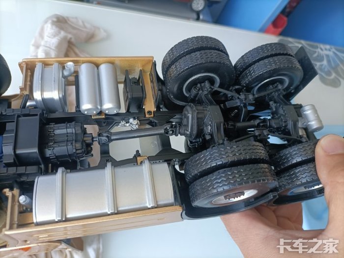 大运牵引车模型,最后一篇