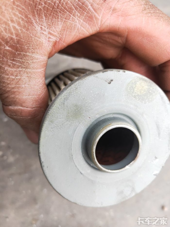 拆解65万公里的尿素空气滤芯