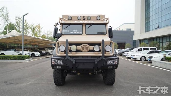 【王占鳌侃车】民版mv3 解放m41底盘 诺马迪森越野房车 _ 卡车之家